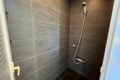 LINE_ALBUM_Country-heights-301_230810_8