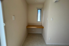 LINE_ALBUM_CT-Sunrise-House-_B_230713_0