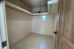 LINE_ALBUM_CT-Sunrise-House-_B_230713_1