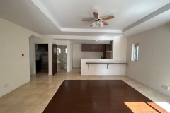 LINE_ALBUM_Island-house-_C_240311_14