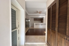 LINE_ALBUM_Island-house-_C_240311_16