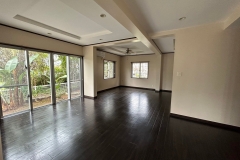 LINE_ALBUM_No18_240507_22