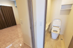 DFZU6883